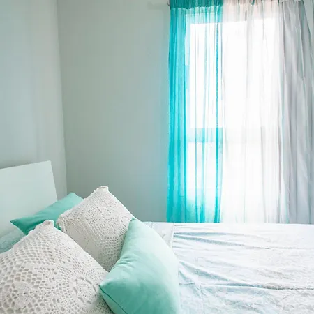 Cozy Nest Apartment *